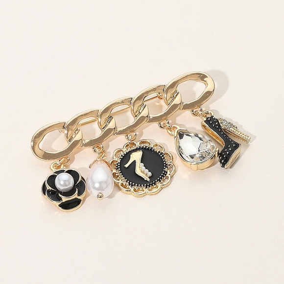 SECRET BOX Pearl Flower High Heel Teardrop Cluster Charm Pin Brooch - Picture 1 of 3